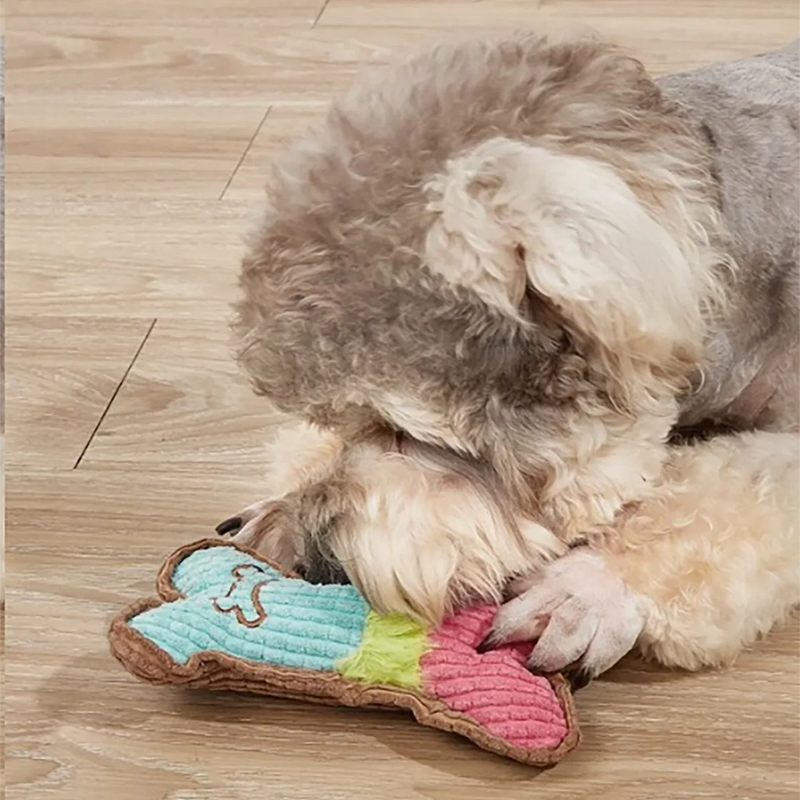 Brinquedo de Pelúcia Mordedor com Apito para Cães